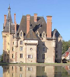 Façade est du château d'Avrilly